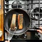 25 cm WILNA Hybrid Pan with Lid
