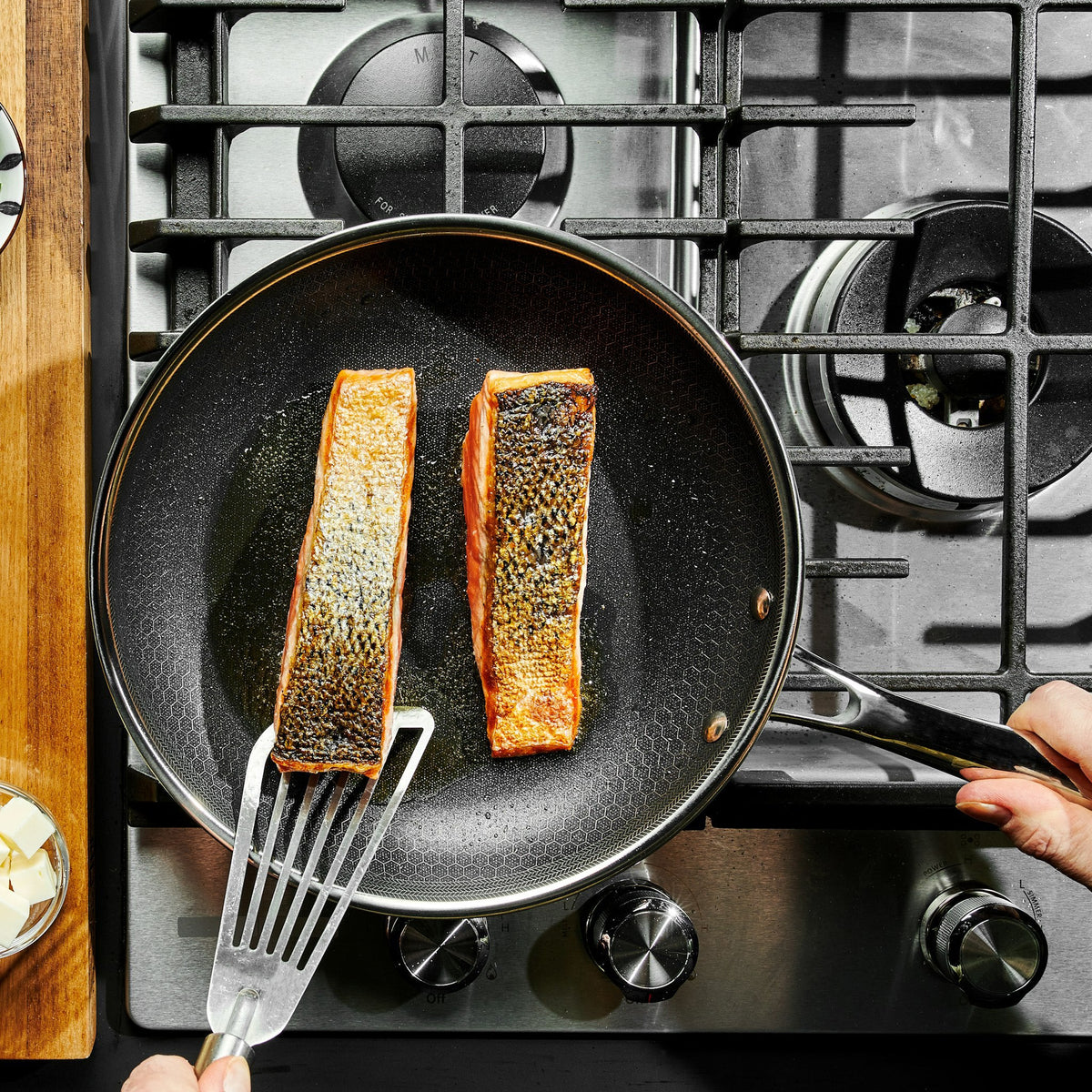 25 cm WILNA Hybrid Pan with Lid